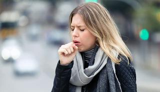 İki haftadan uzun s&uuml;ren belirtiye dikkat: Akciğer yetmezliğine kadar gidebilir!