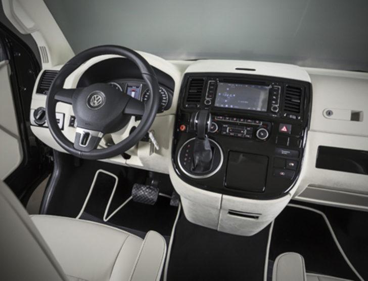 İç tasarımı sarayları aratmayan otomobiller G2