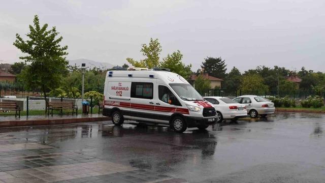 Malatya’da kontrolden çıkan otobüs devrildi: 6 yaralı