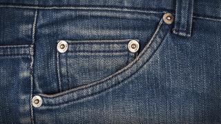 Kot pantolonlardaki metal düğmeler ne işe yarar?