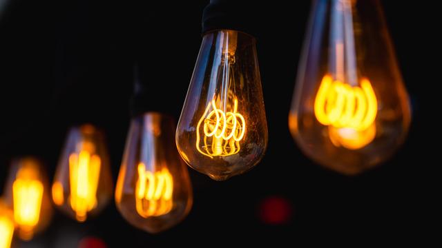 Ampulü kim, ne zaman icat etti Ampulü ilk kim buldu?