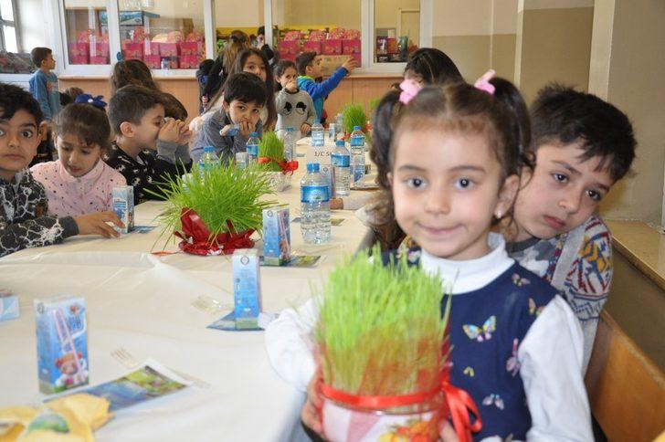 Kars Atatürk İlköğretim Okulu’nda Nevruz coşkusu G3