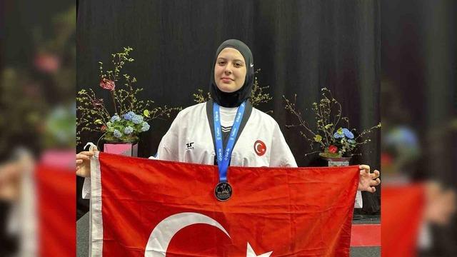 Başarılı sporcu Köseoğlu Aydın Büyükşehir Belediyespor’da