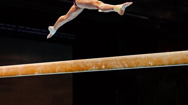 Jimnastikte ritmik jimnastik nedir, hangi aletlerle yapılır?