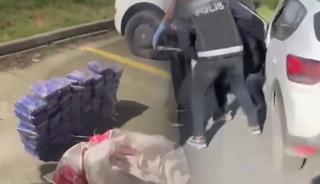 Ş&uuml;pheli ara&ccedil;ta 88 kilo eroin b&ouml;yle ele ge&ccedil;irildi