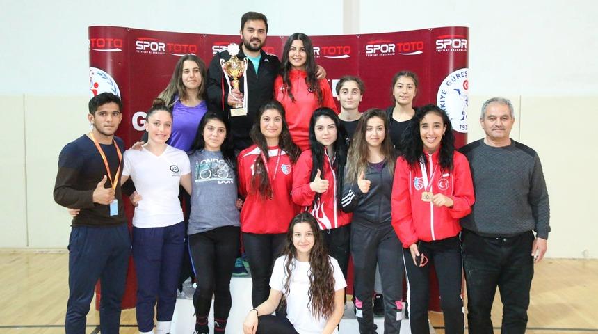 T&uuml;rkiye Gen&ccedil; Kadınlar G&uuml;reş Şampiyonası sona erdi