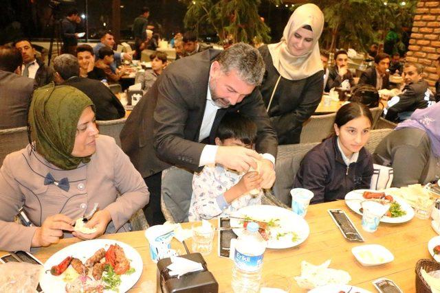 Şanlıurfa’da yetim ve öksüzler unutulmadı