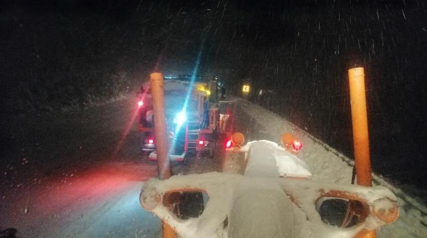 Antalya-Konya karayolunda kar yağışı etkili olmaya başladı