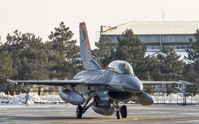 Pakistan JF-17’lerde ASELPOD testlerine başladı