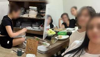 &Ouml;ğretmene 'insan ticareti' su&ccedil;laması! G&ouml;revden uzaklaştırıldı