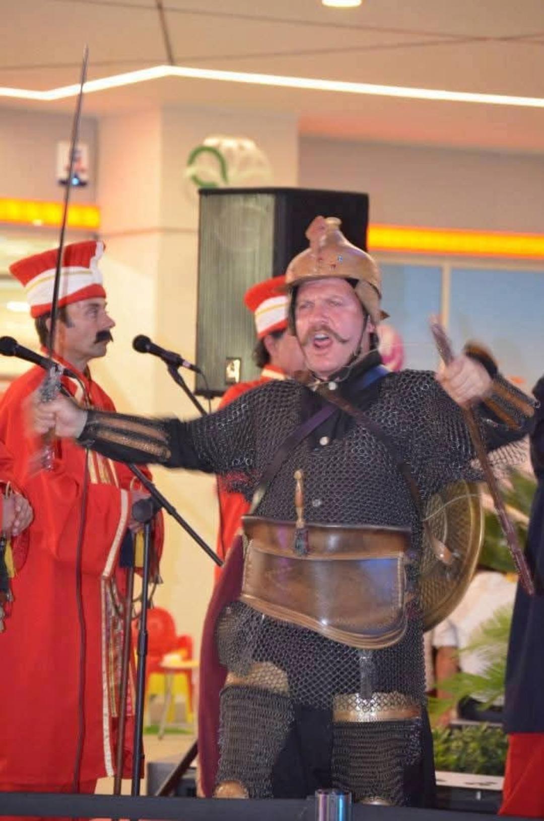 Yeşil&ccedil;am dan simit tezgahına! Bir d&ouml;neme damga vurmuştu: Son hali dikkat &ccedil;ekti 7