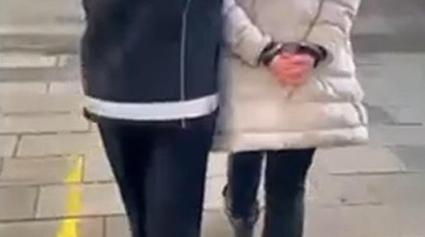 Diyarbakır&rsquo;dan İstanbul&rsquo;a uyuşturucu taşıyan kadın Sakarya&rsquo;da yakalandı