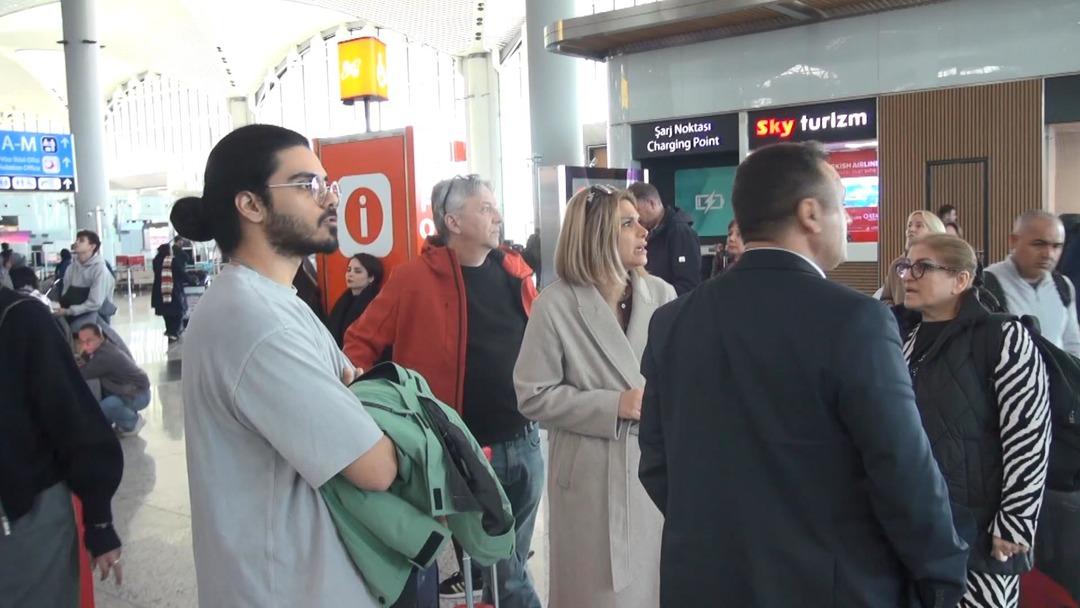 İstanbul Havalimanı’nda çaresizce bekliyorlar: İptal edilen İran uçuşları endişe yarattı 1