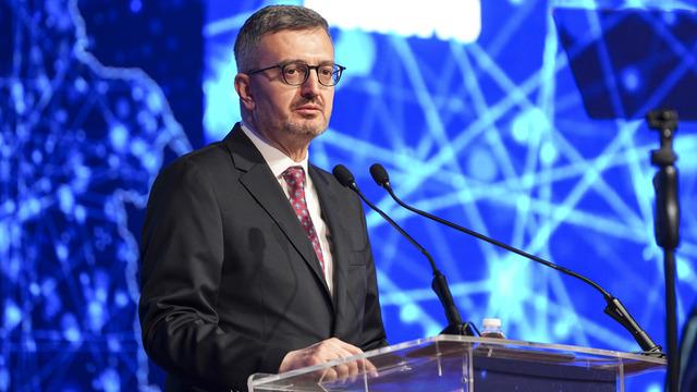 İletişim Başkanı Duran: Bizi yönlendiren şey, yapay zekalar olmamalı