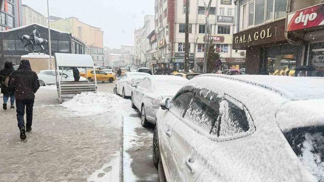 Hakkari’de kar yağışı