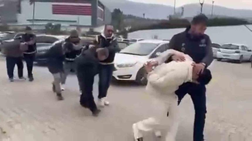 Hatay&rsquo;da aranan 4 h&uuml;k&uuml;ml&uuml; yakalandı