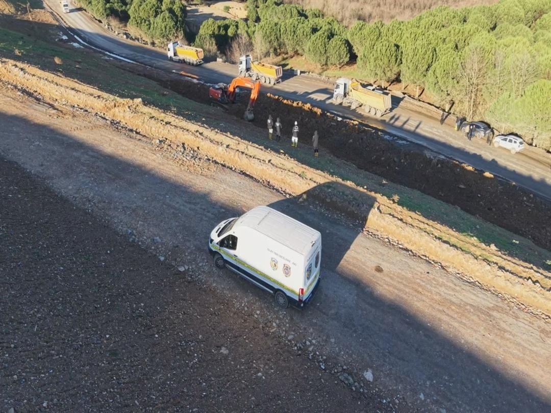  Eski eşi &ouml;ld&uuml;r&uuml;p g&ouml;md&uuml;  iddiası harekete ge&ccedil;irdi: İş makinalarıyla arama yapılıyor 3