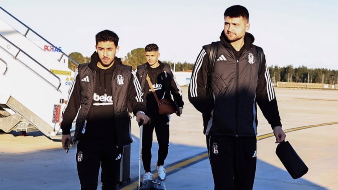 Beşiktaş ta alarm verildi! İlk u&ccedil;akla apar topar İstanbul a d&ouml;n&uuml;yorlar 2