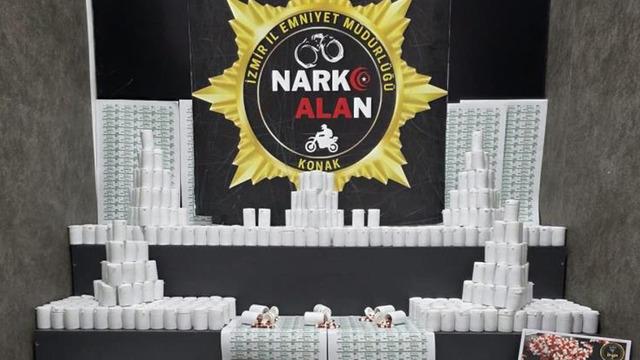 İzmir’de uyuşturucu operasyonu: 3 gözaltı