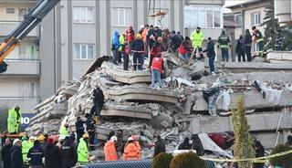 10 kişinin &ouml;ld&uuml;ğ&uuml; Bahar Apartmanı i&ccedil;in 3 sanığa 11 yıl hapis