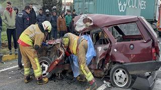 Manisa'da TIR ile otomobil çarpıştı; 1 ölü