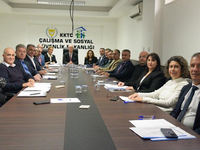 KKTC'de asgari &uuml;cret belli oldu