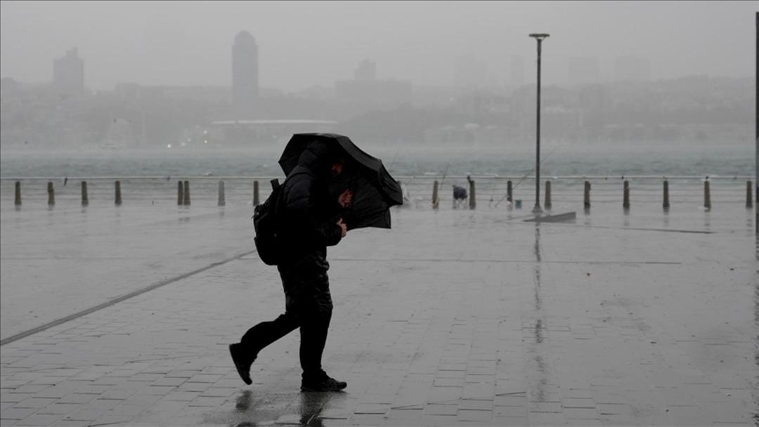 İstanbul da kar yağışı başlıyor! Meteoroloji den 68 il i&ccedil;in uyarı 2