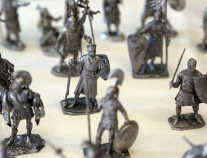 Adedi 3 bin dolarlık koleksiyon G4