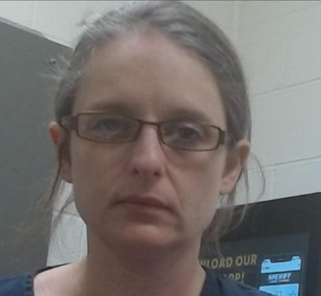 Çıplak halde komşusunun göletine girdi! Şaşırtan savunma 1