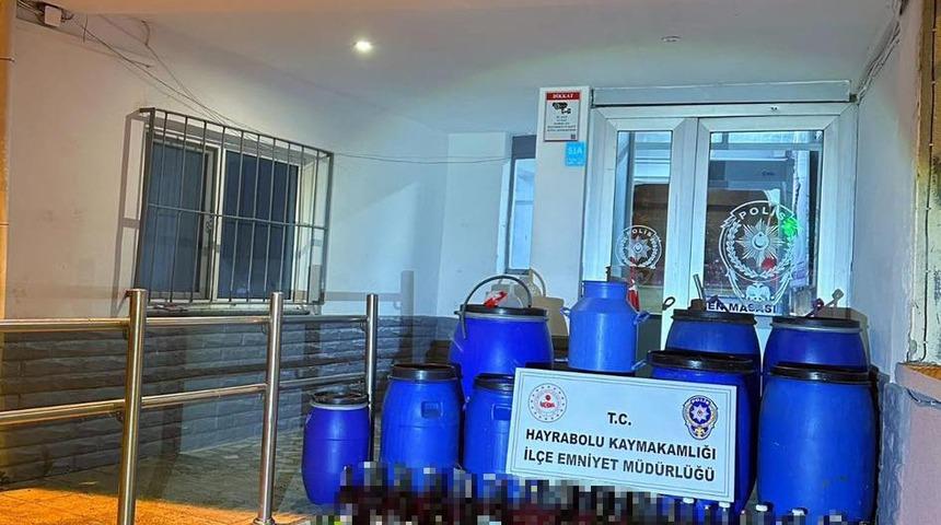 Tekirdağ&rsquo;da ka&ccedil;ak i&ccedil;ki operasyonu: 665 litre ele ge&ccedil;irildi