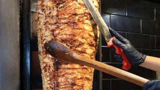 250 şubesi bulunan Türkiye'nin ünlü dönercisiyle ilgili yeni gelişme!