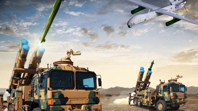 Azerbaycan, savunma sanayisinde 1 milyar dolarlık ihracat hedefliyor