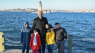 Bakan Ersoy'dan kardan Kız Kulesi yapan Sivaslı çocukların İstanbul gezisine ilişkin paylaşım
