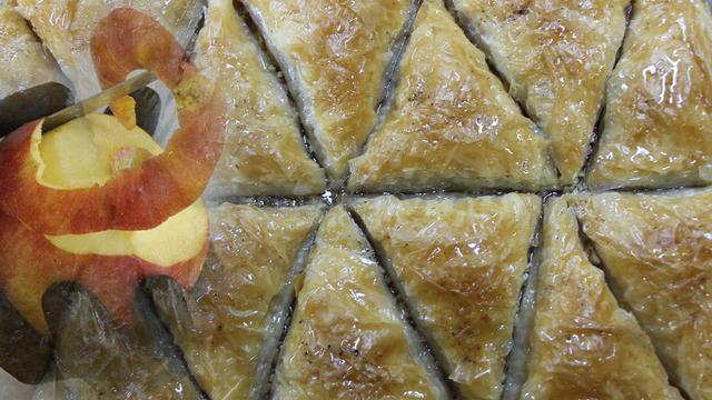 Fıstıklı değil elmalı! Türk mutfağında bu lezzet ilk defa yapıldı: 'Elmalı baklava'