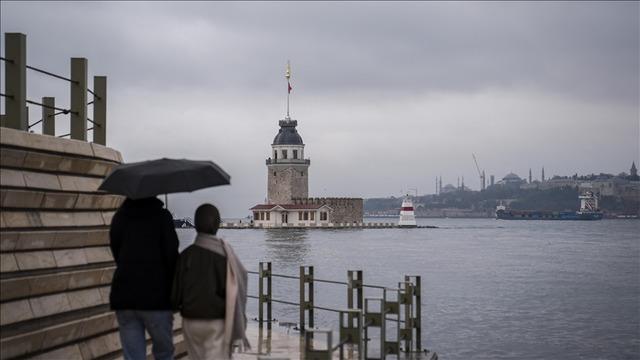 İstanbul hava durumu için Valilik saat verip uyardı: Kuvvetli geliyor