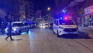 Burdur&rsquo;da eğlence mekanında &ccedil;ıkan kavgada 2 kişi bı&ccedil;aklandı