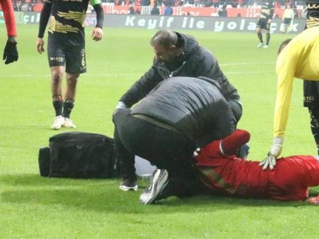 Amed Sporlu Daniel Moreno&rsquo;ya 25 dikiş