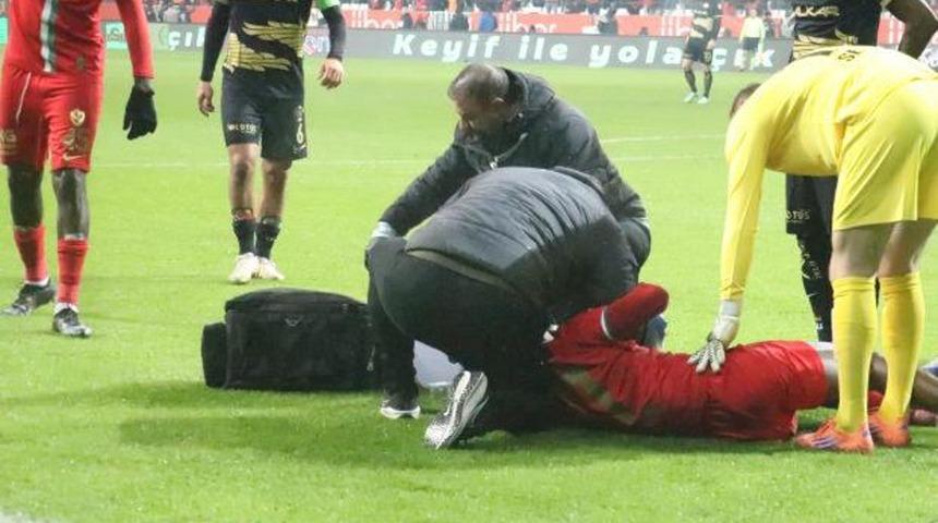 Amed Sporlu Daniel Moreno&rsquo;ya 25 dikiş