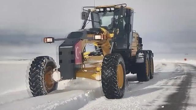 Kars’ta 11 köy yolu ulaşıma kapalı bulunuyor 1