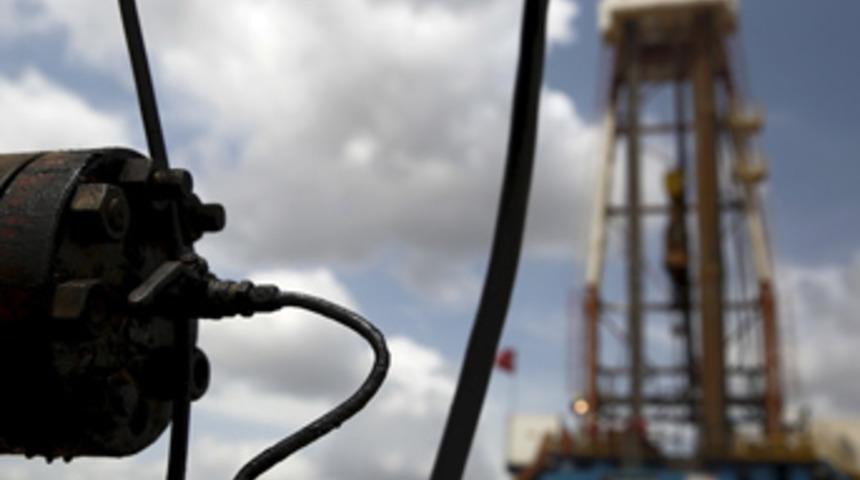 Petrol 64 doları aştı