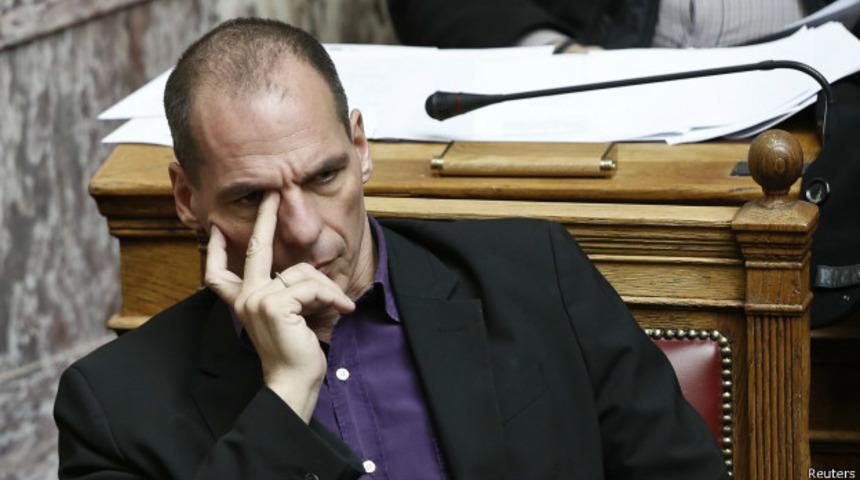 Varoufakis: İmzalamaktansa kolumu keserim daha iyi