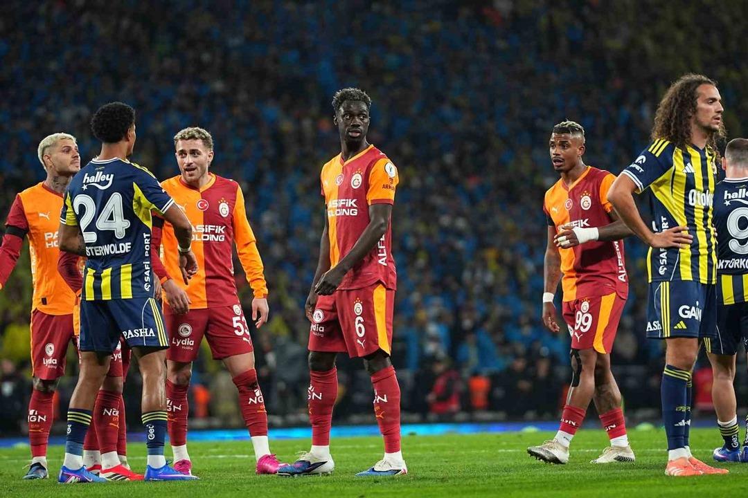Olimpiyat ta buz kesen anlar! Galatasaray dan tarihi protesto: Maç bitti, Aslan sahaya dönmedi 1