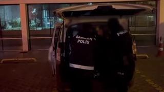 Yer: Samsun! Bir kişiyi darbedip polis aracına zarar veren 2 zanlı tutuklandı