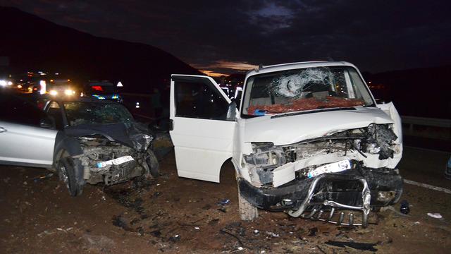 Akasaray'da feci kaza! 2’i ağır 6 yaralı