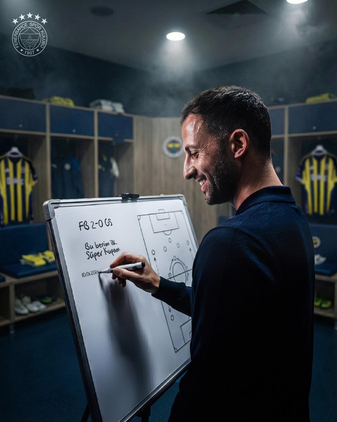 Galatasaray ı yenen Fenerbahçe den Okan Buruk a göndermeler geldi! 2