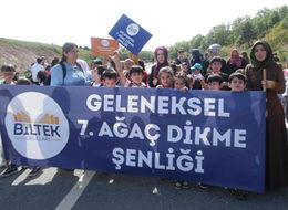 Biltekli öğrenciler 5000 fidan dikti