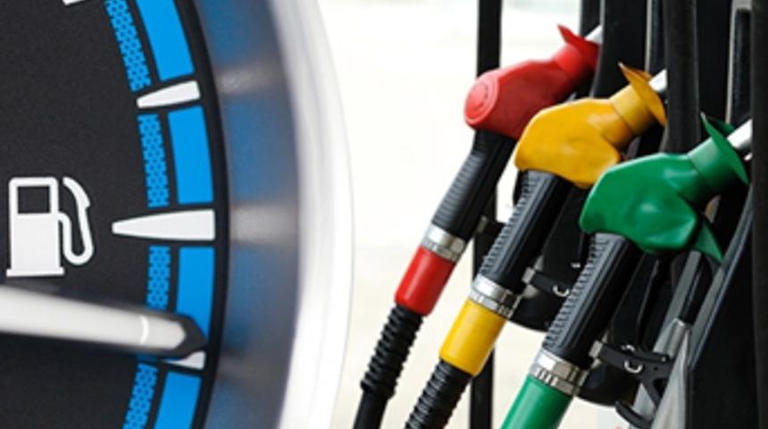 Benzine büyük zam!