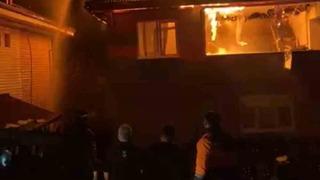 Karabük’te iki katlı evde korkutan yangın