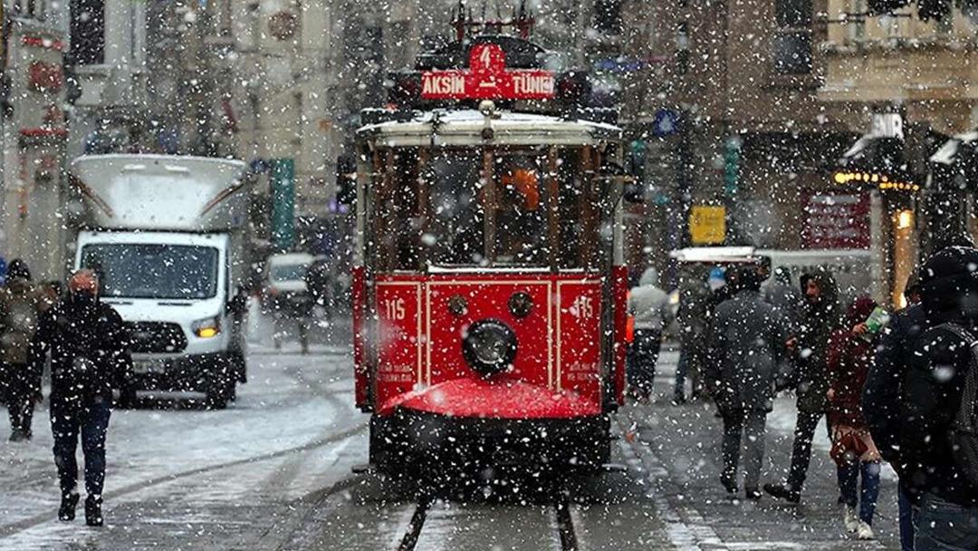 Meteoroloji nin uyarı haritası sarıya döndü: Kar, sağanak, fırtına! İstanbul beyaza bürünecek 1