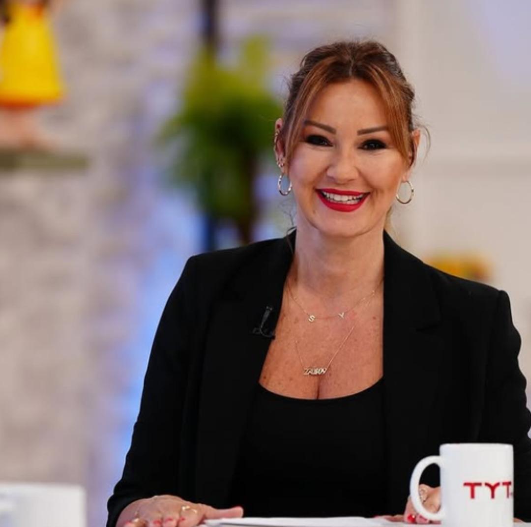 Pınar Altuğ a mesaj atıp 450 bin TL istedi! &Uuml;nl&uuml; oyuncu şaştı kaldı 1